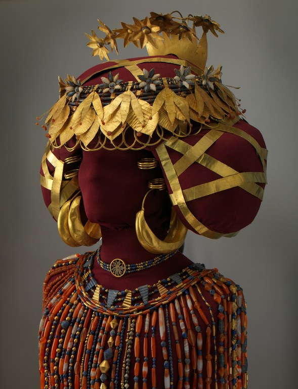 headdress puabi ancient mesopotamia queen nyu jewelry british museum bronze ur pu cloak abi isaw hair edu age aesthetics sumerian