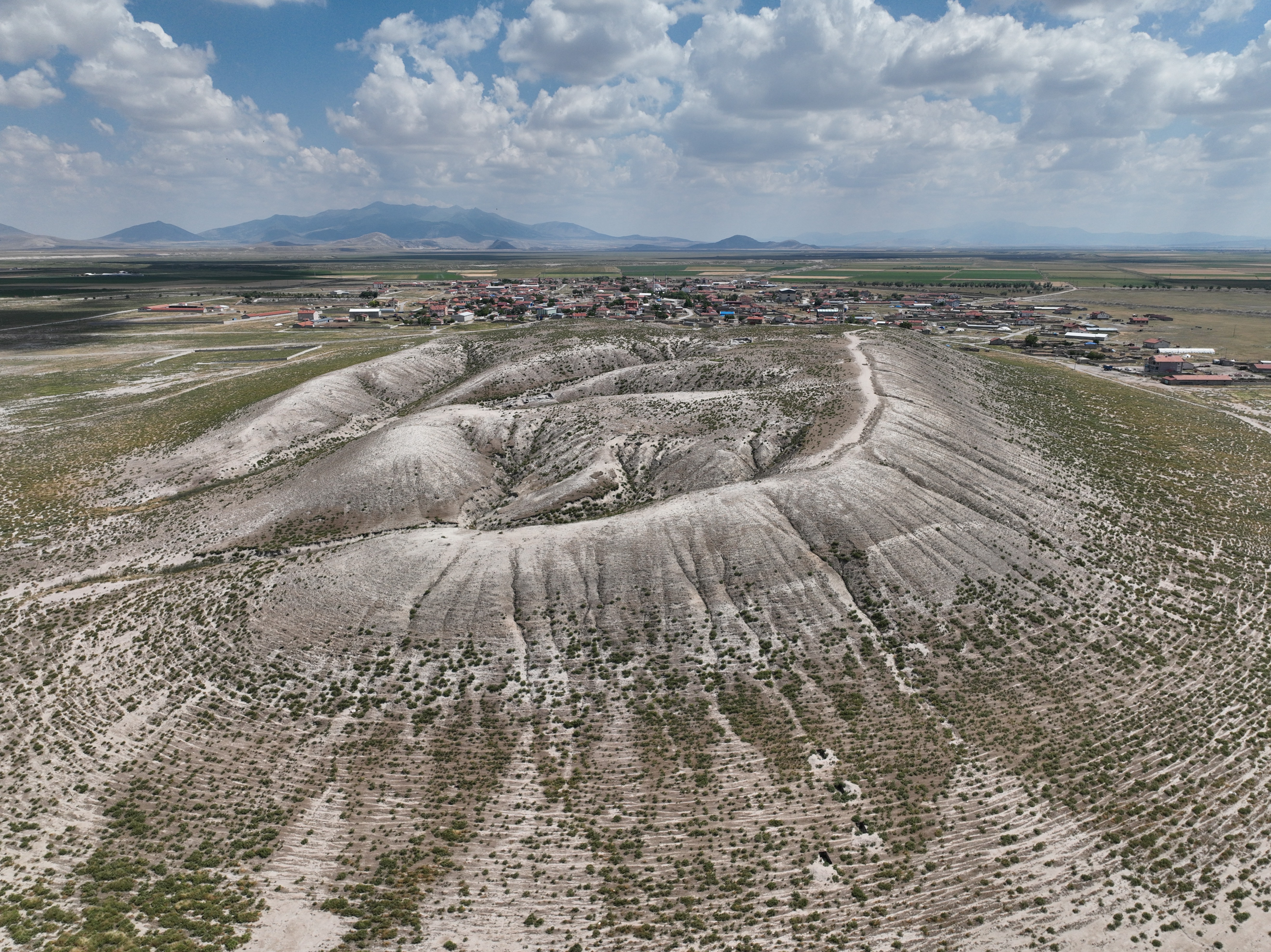 Reconsidering the Rise of a Newly Discovered Iron Age Kingdom in Anatolia: