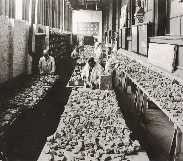 Museum Photograph — Institute for the Study of the Ancient World