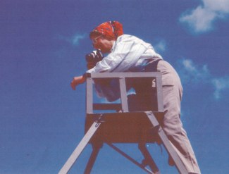 Karen Rubinson photographing the site of Ayanis, Turkey (1991). Photo credit - Stephan Kroll.