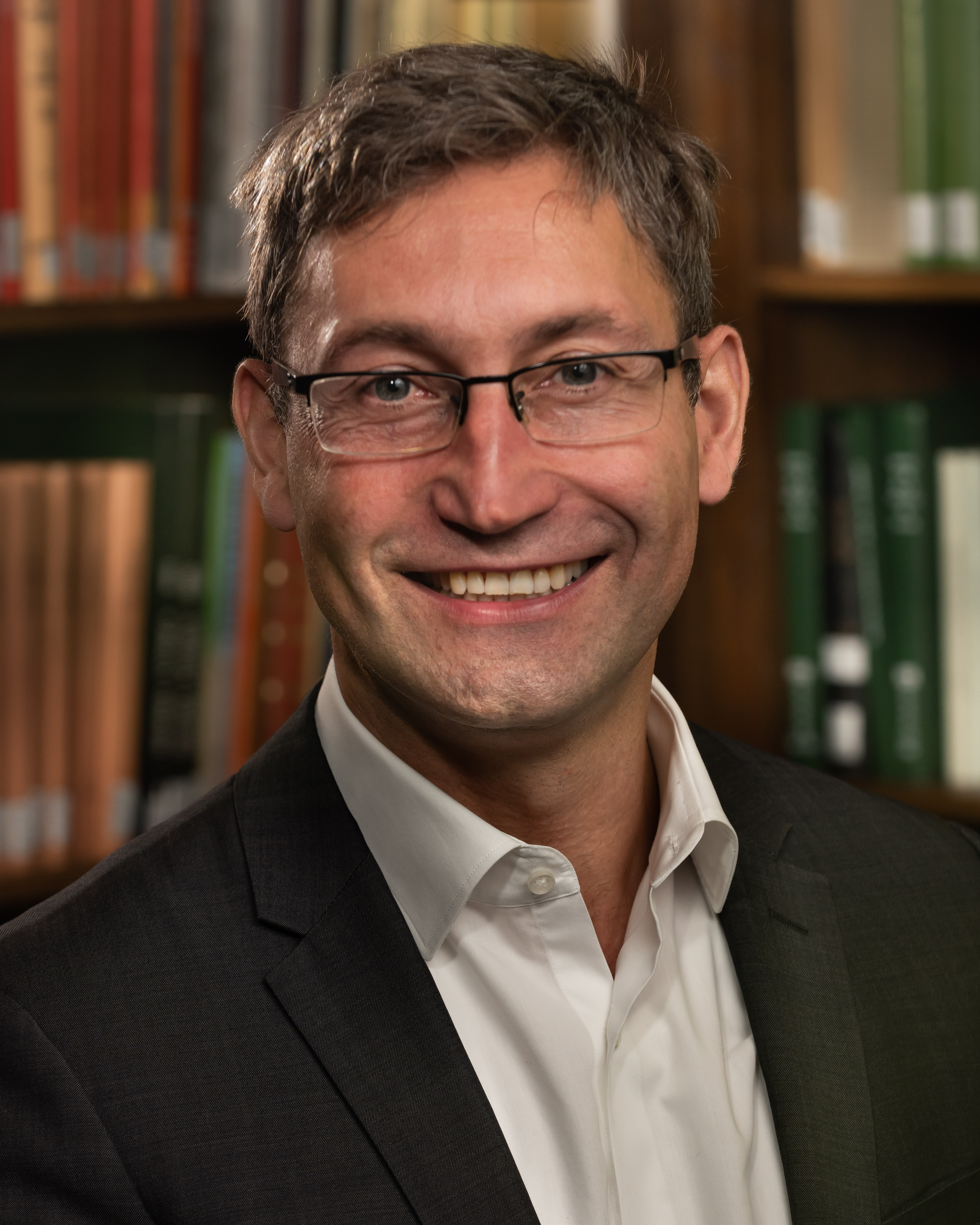 Sören Stark Promoted to Full Professor